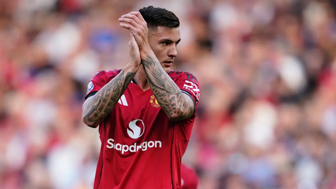 4 Striker Gratis yang Bisa Direkrut MU setelah Benjamin Sesko Cedera